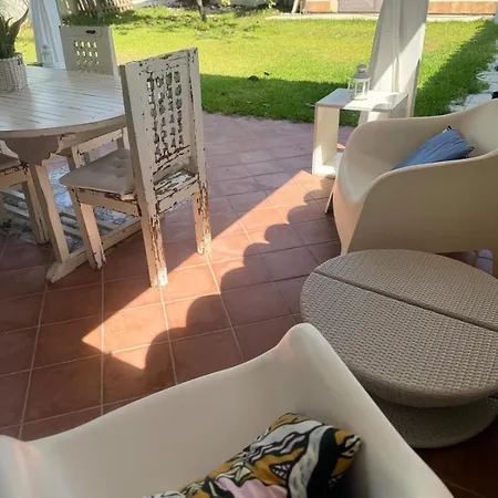 Minoa Relax 招待所 *