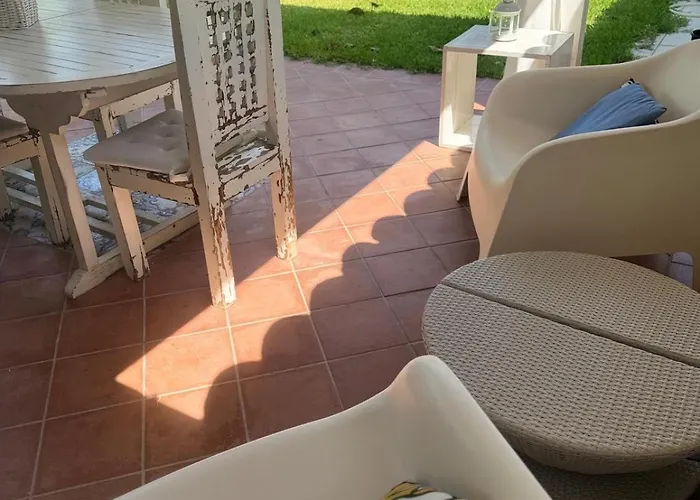 Minoa Relax Gæstehus *